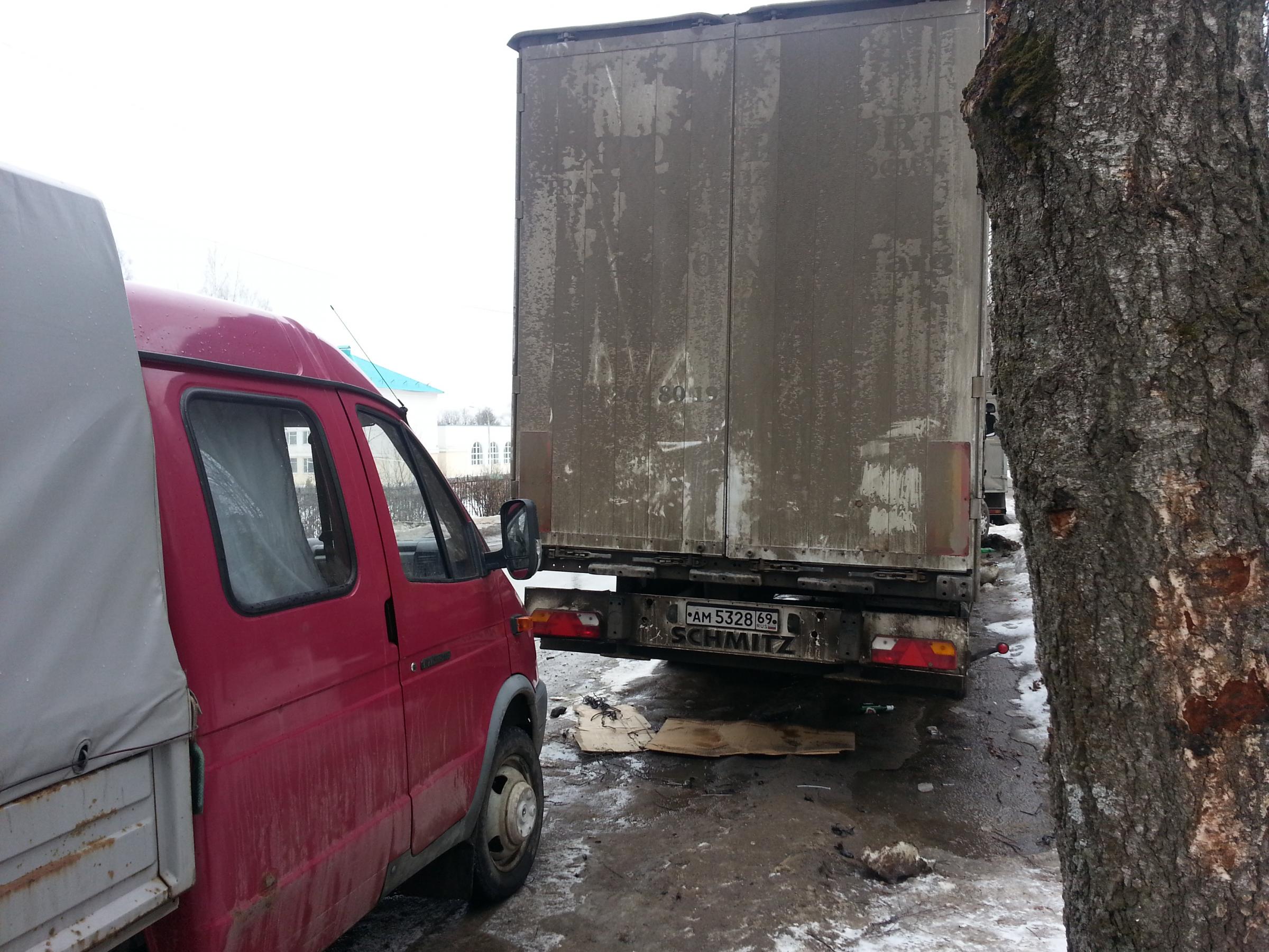 Павловская Слобода как стоянка грузовых автомобилей. - село Павловская  Слобода - ИСТРА сегодня - форум жителей